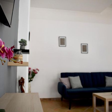 Memories Studio Artemis Apartment Exterior photo