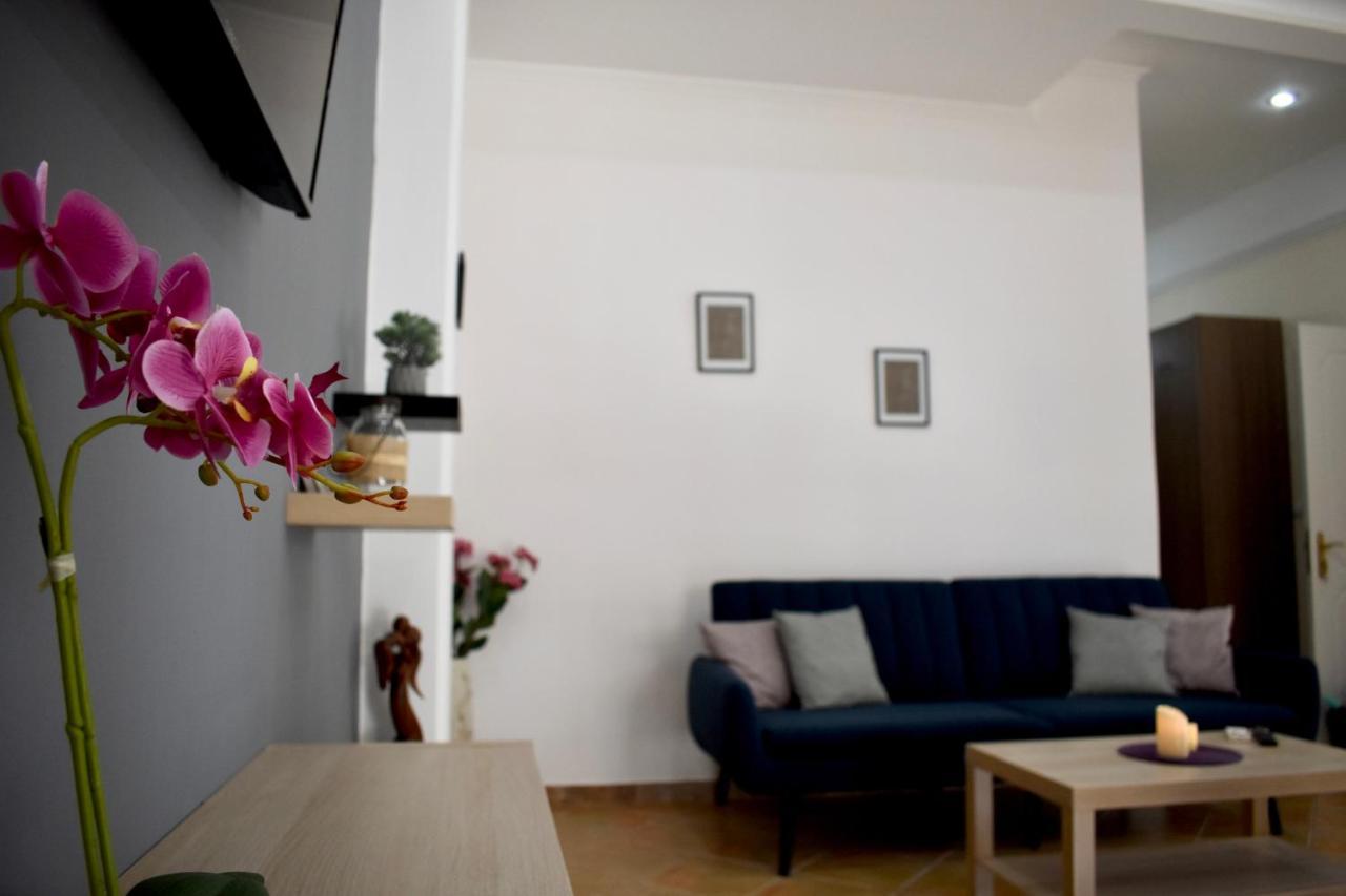 Memories Studio Artemis Apartment Exterior photo